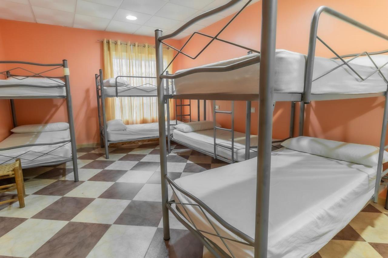 Albergue Rojo Plata Torremegía Extérieur photo