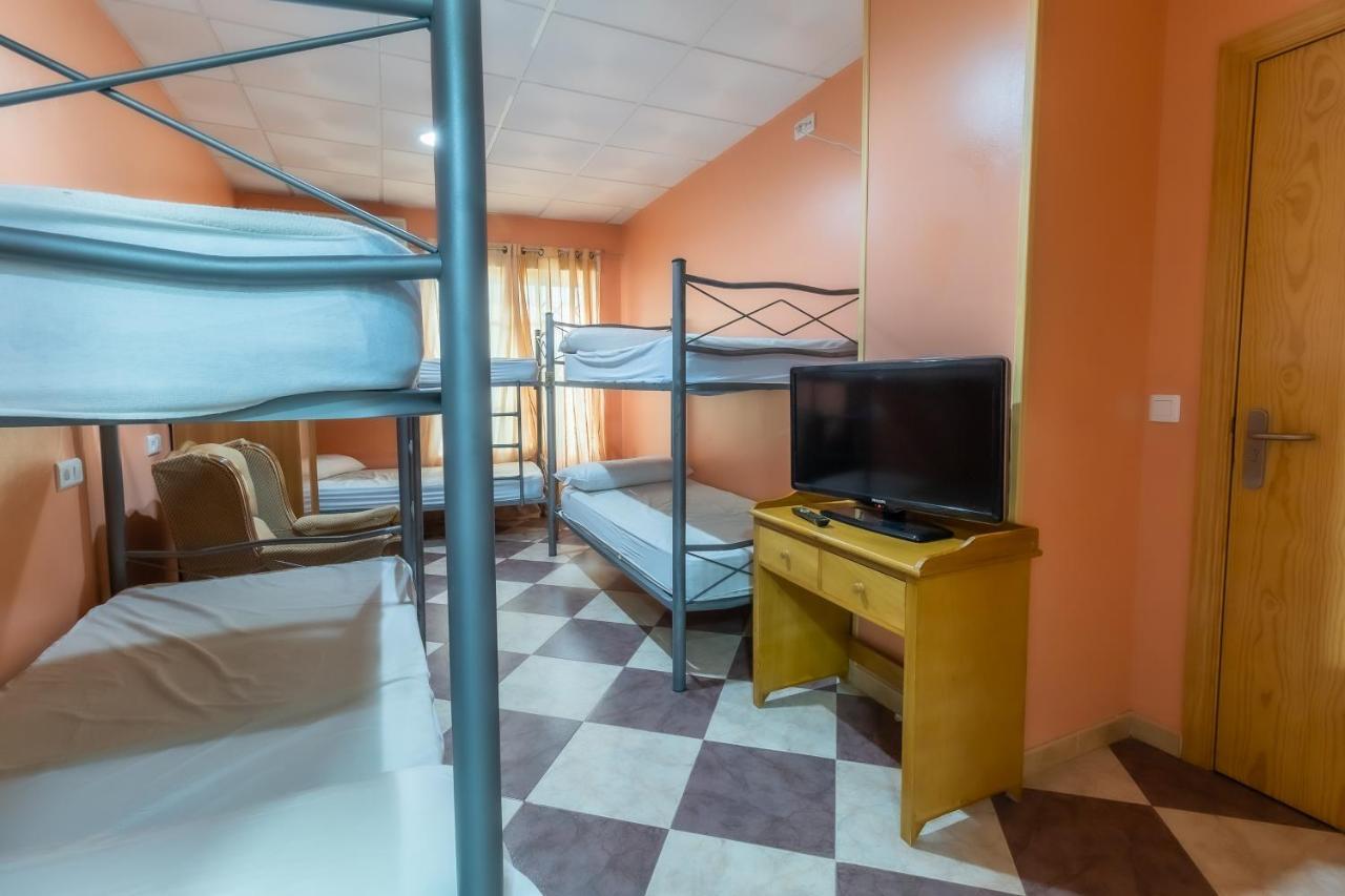 Albergue Rojo Plata Torremegía Extérieur photo